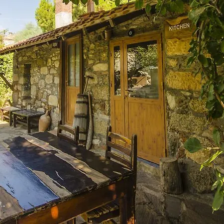 Hotel apartamentowy Agora Evleri
